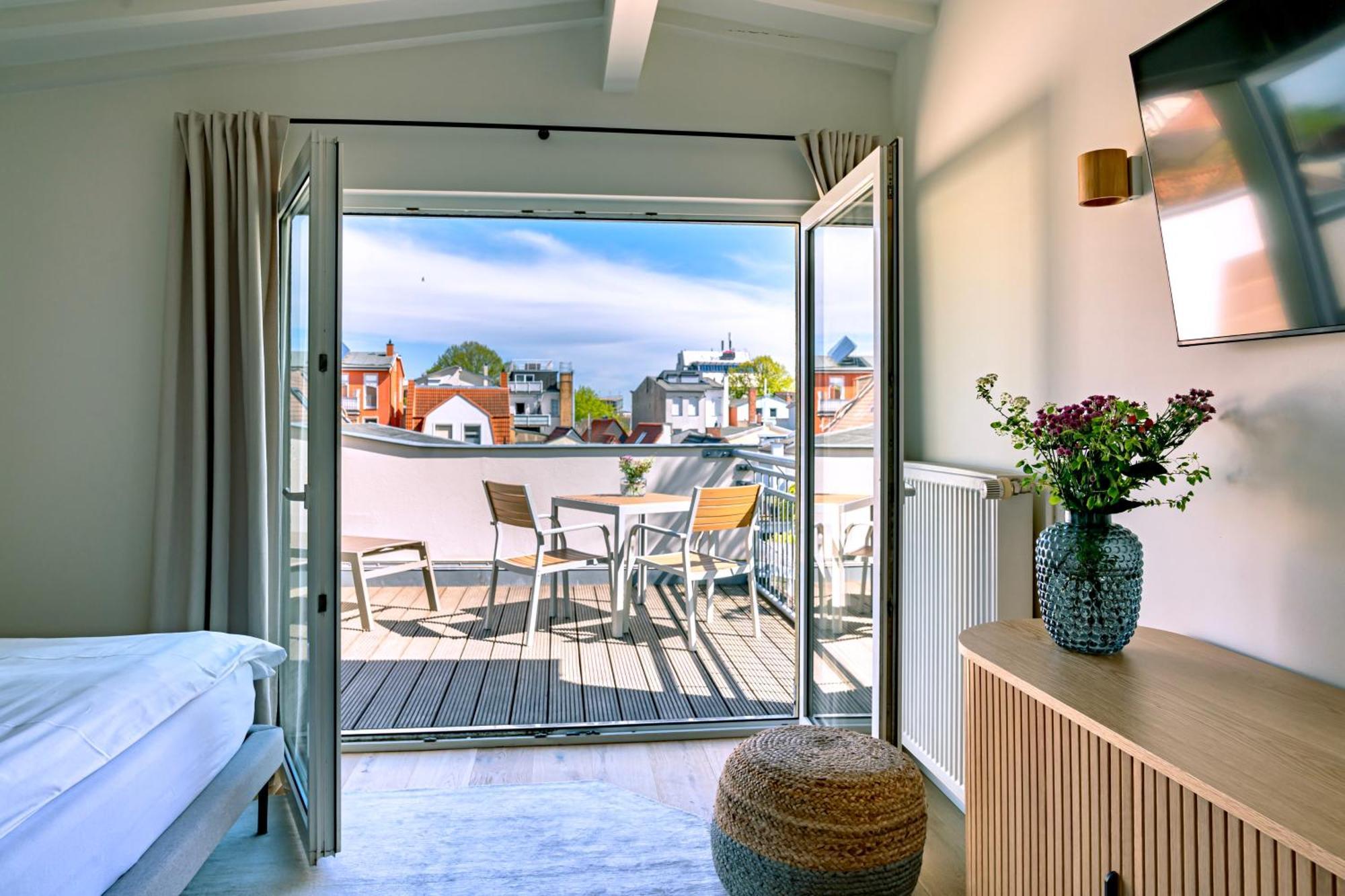 Kapitaenshaus Friedrich Franz - Premium Apartments 200 Meter Vom Strand Und Alten Strom Rostock Eksteriør billede