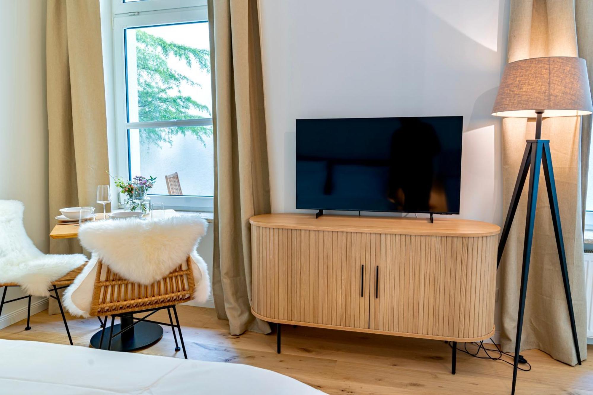 Kapitaenshaus Friedrich Franz - Premium Apartments 200 Meter Vom Strand Und Alten Strom Rostock Eksteriør billede